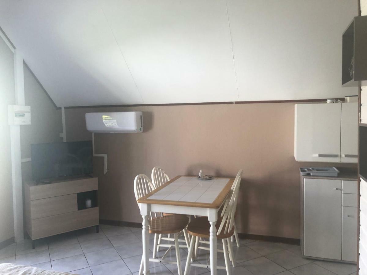 Les Residences Du Niagara Sainte-Suzanne Екстер'єр фото